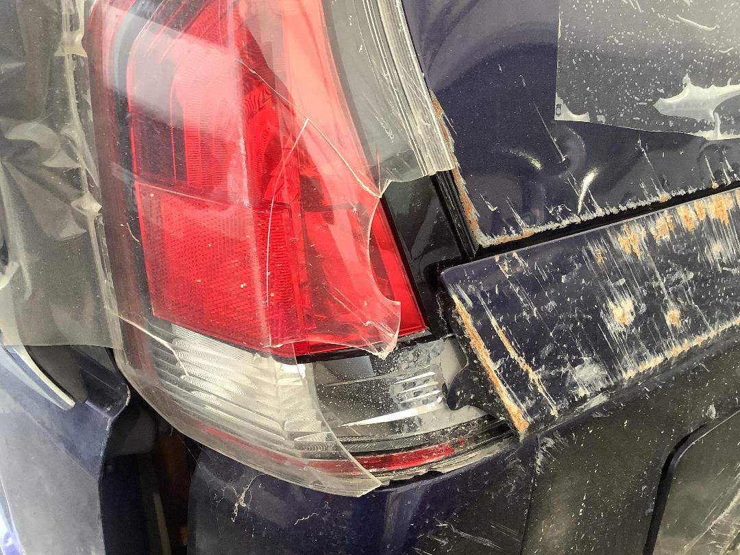 Photo '10' of Nissan Serena