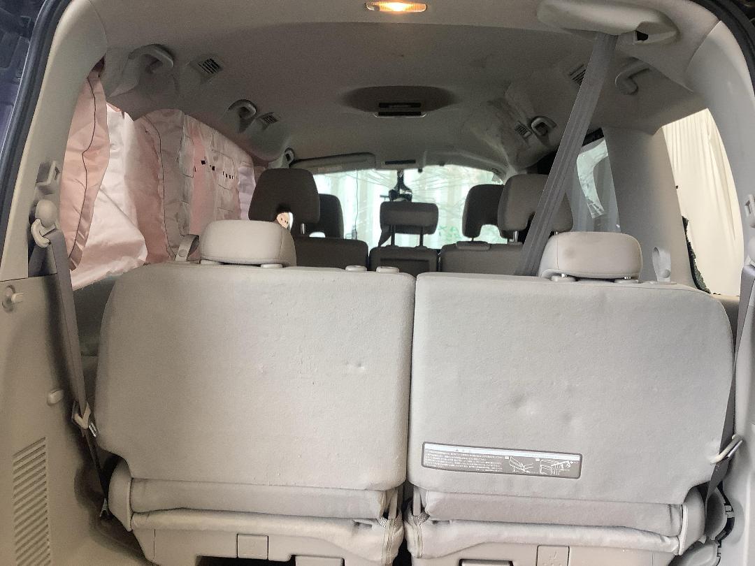 Photo '18' of Nissan Serena