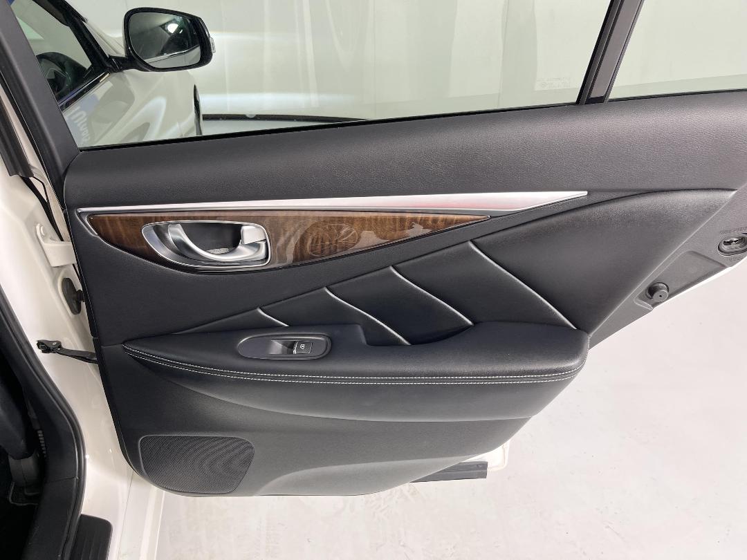 Photo '19' of Nissan Skyline Photo '19' of Nissan Skyline