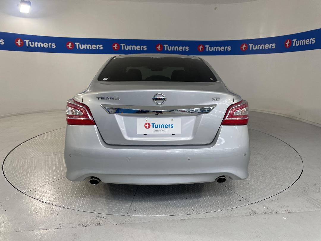 Photo '6' of Nissan Teana