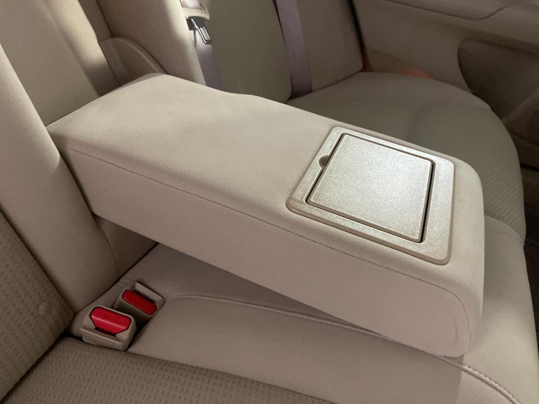 Photo '23' of Nissan Teana