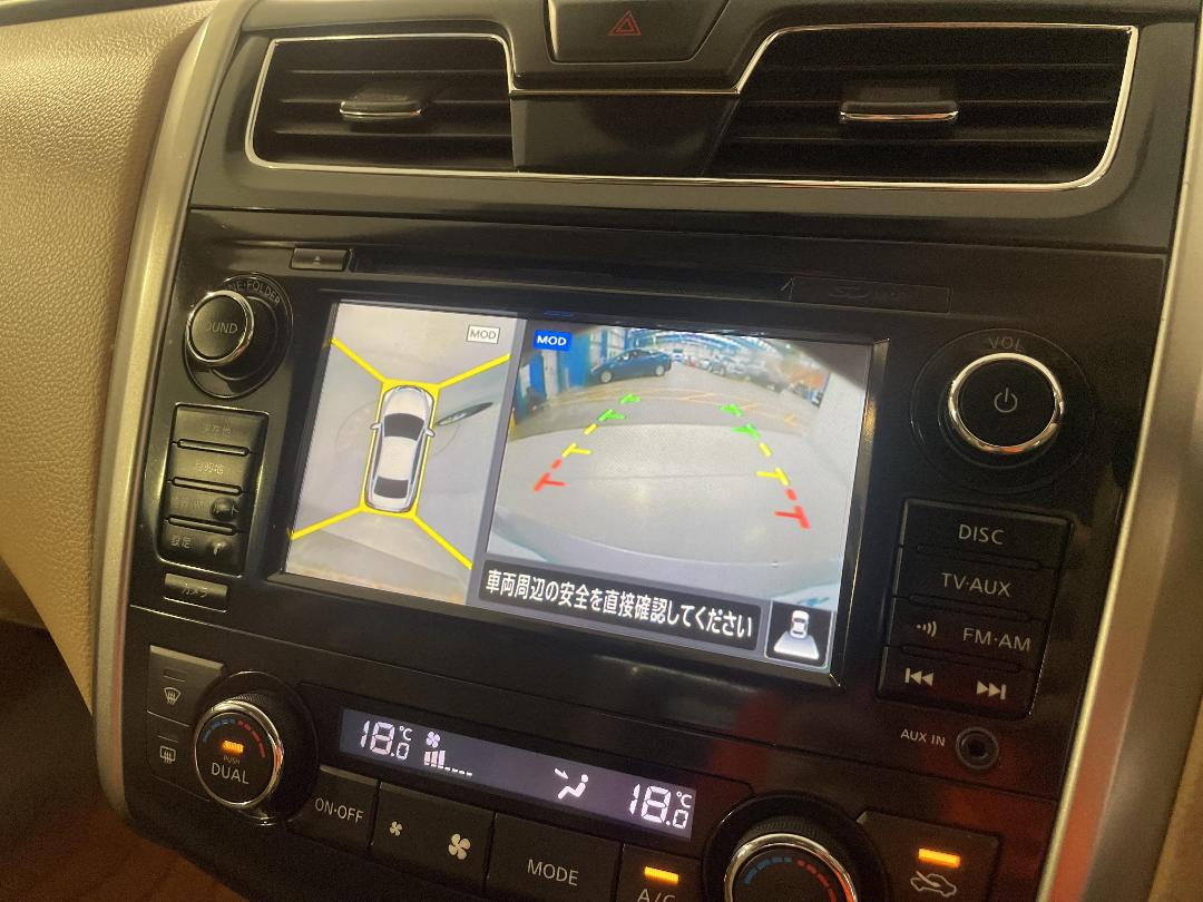 Photo '30' of Nissan Teana