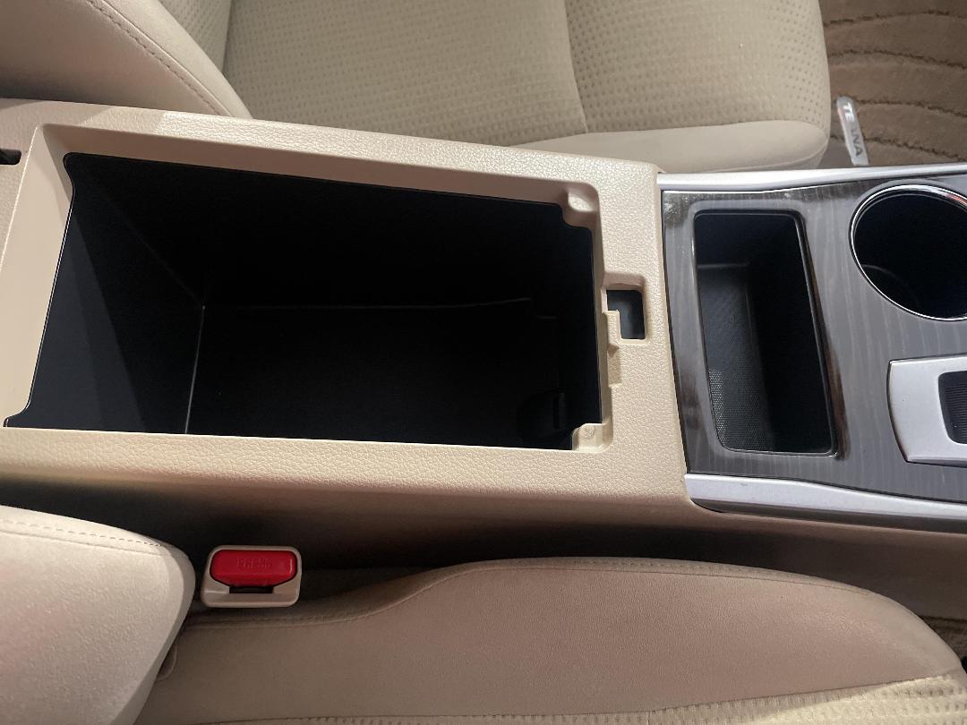 Photo '33' of Nissan Teana