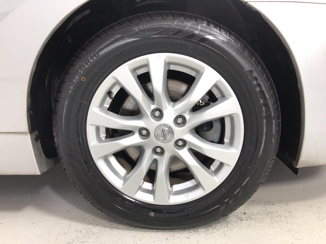 Photo '9' of Nissan Teana Photo '9' of Nissan Teana