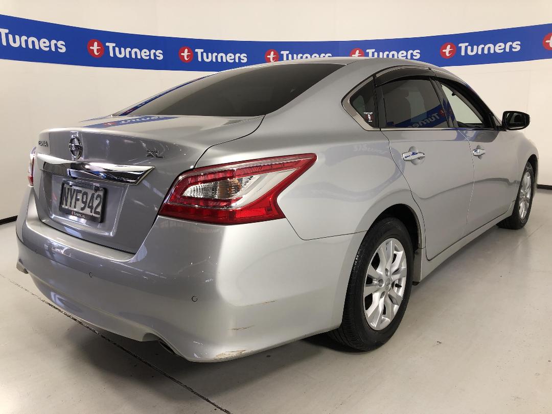 Photo '7' of Nissan Teana Photo '7' of Nissan Teana