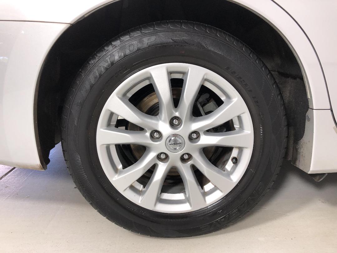 Photo '12' of Nissan Teana Photo '12' of Nissan Teana