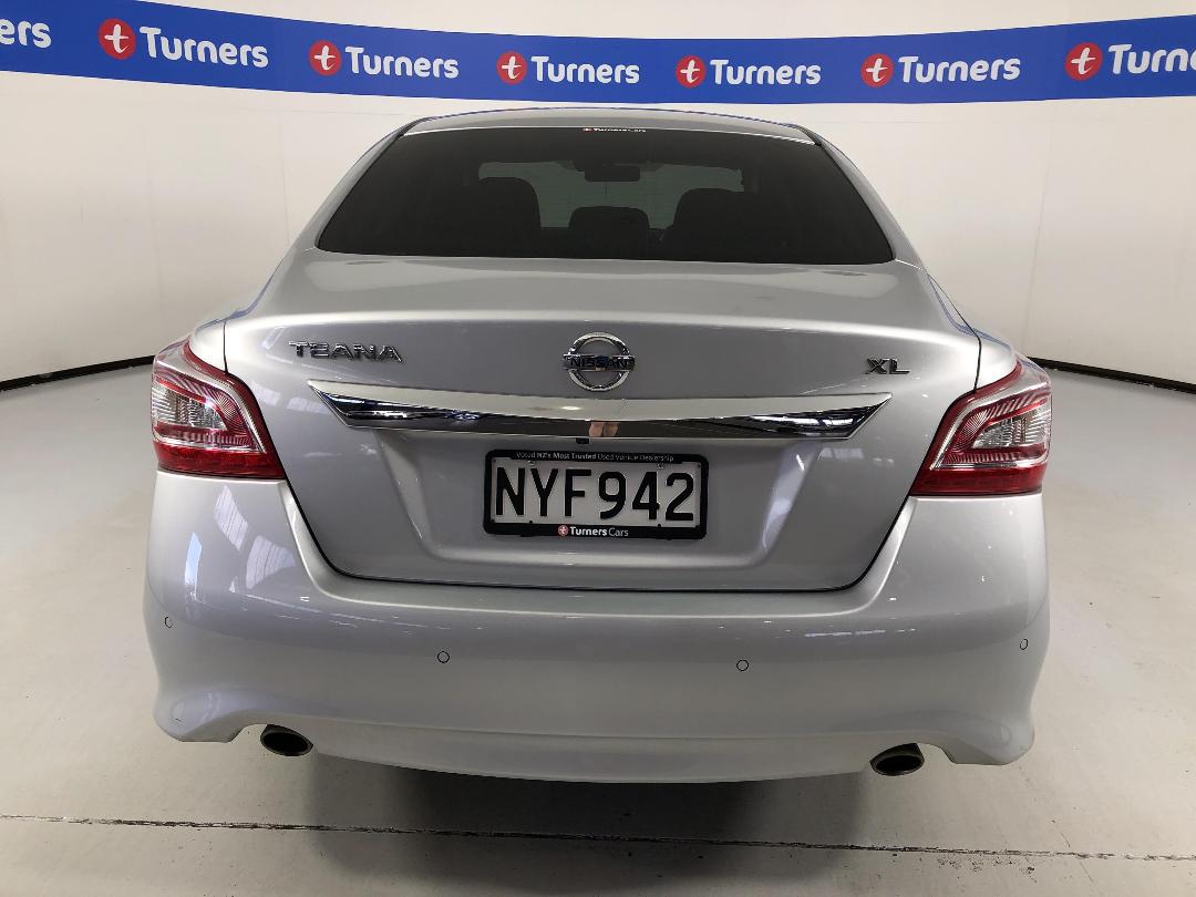 Photo '6' of Nissan Teana Photo '6' of Nissan Teana