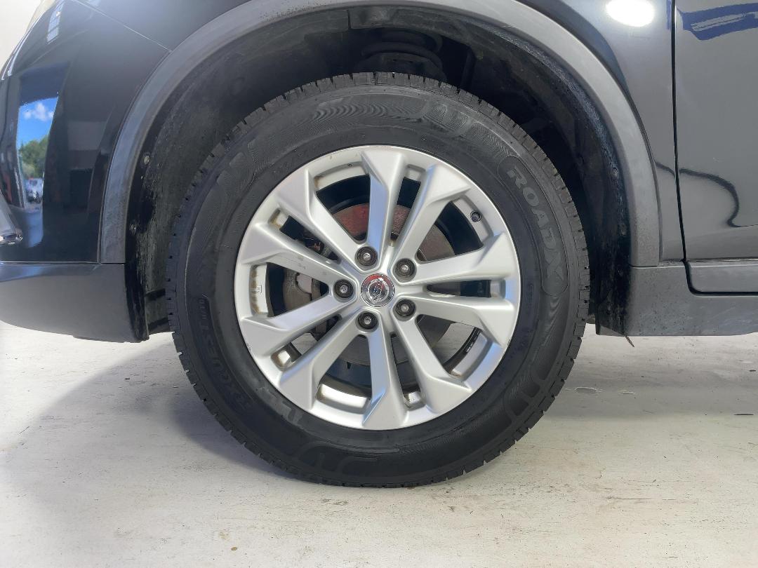 Photo '10' of Nissan X-Trail