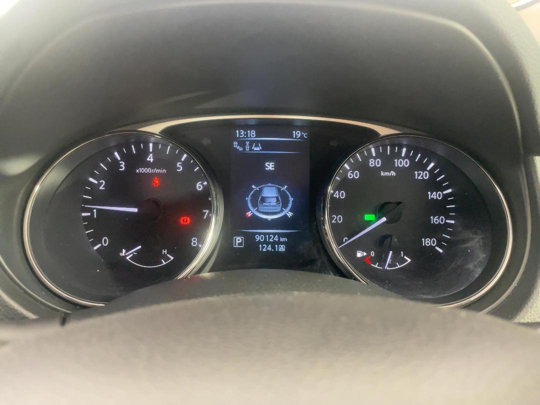 Photo '21' of Nissan X-Trail