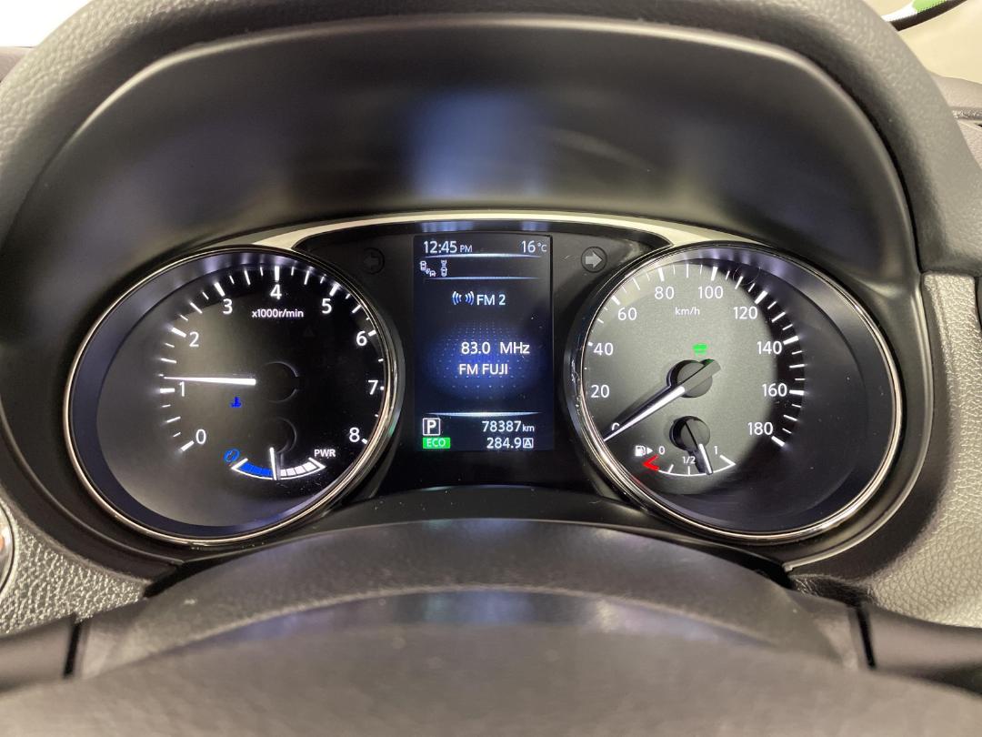 Photo '21' of Nissan X-Trail