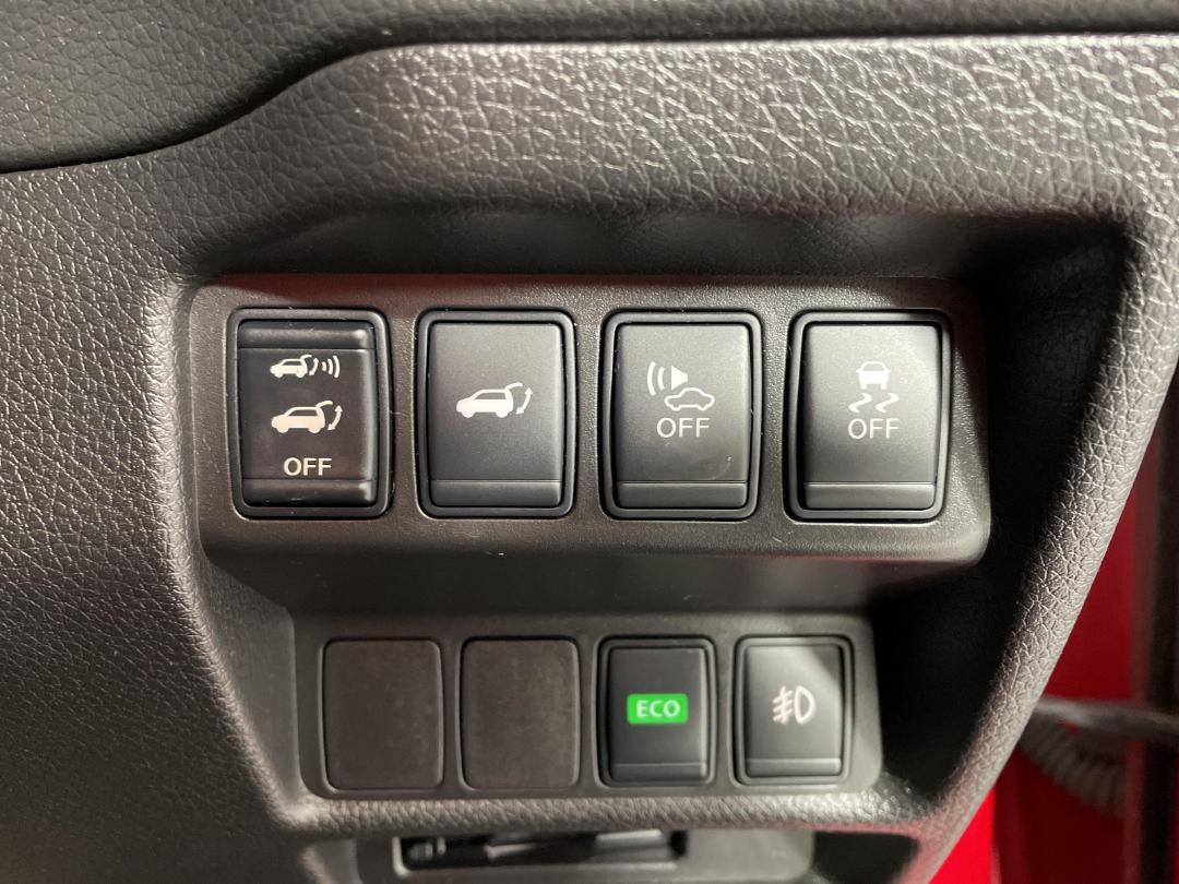 Photo '33' of Nissan X-Trail