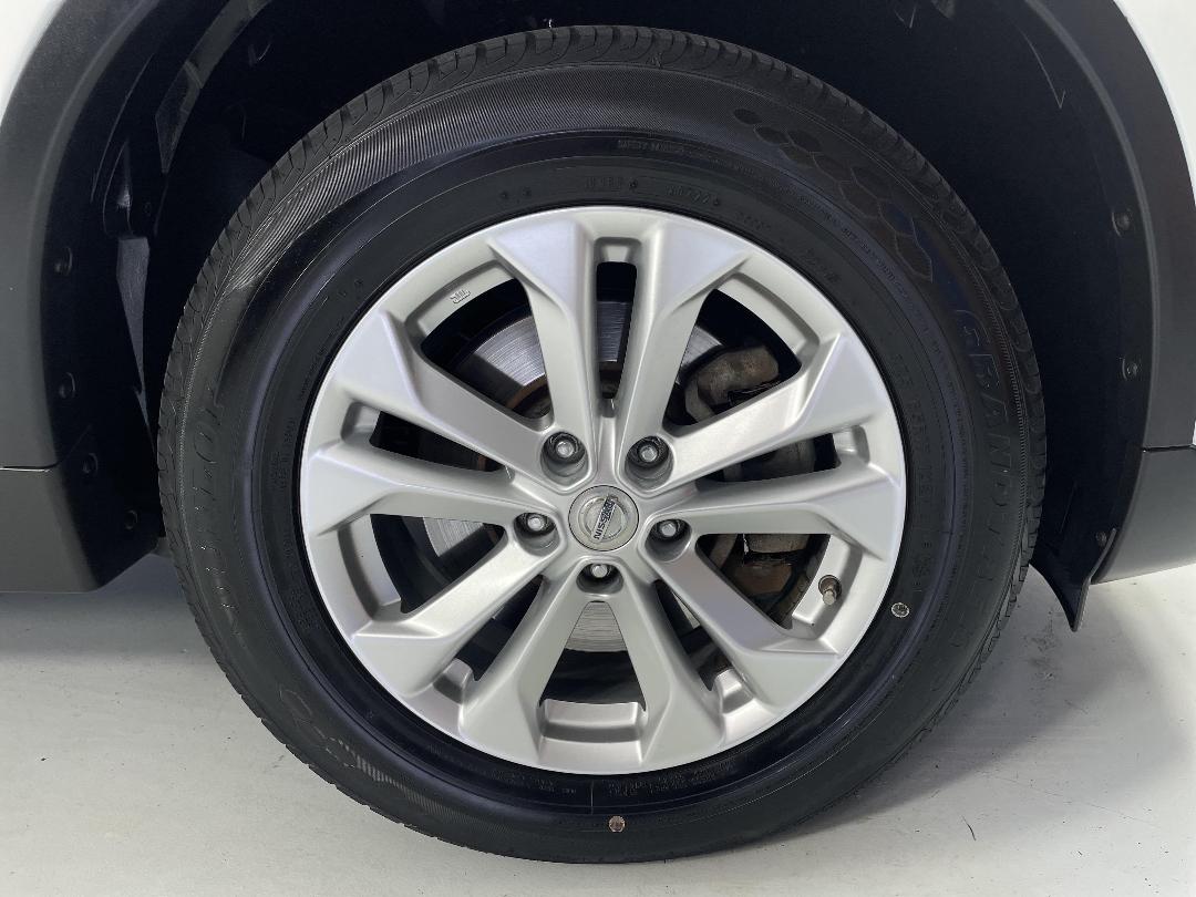 Photo '9' of Nissan X-Trail