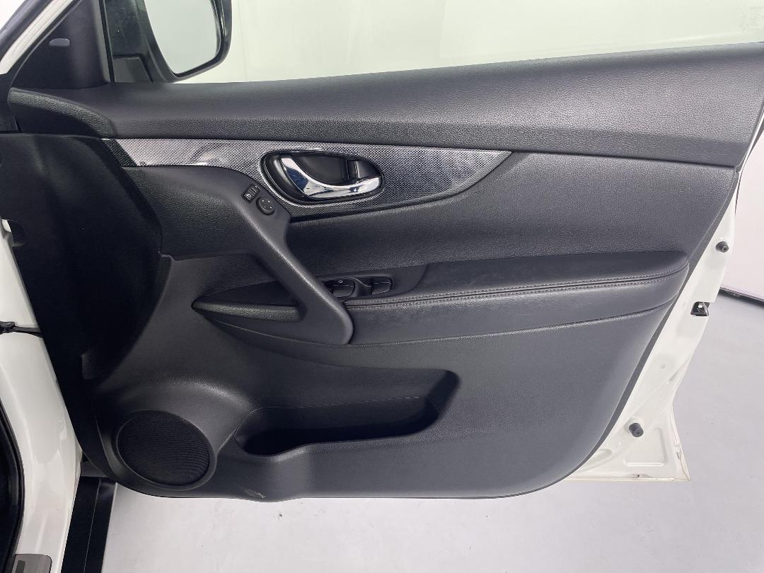 Photo '15' of Nissan X-Trail