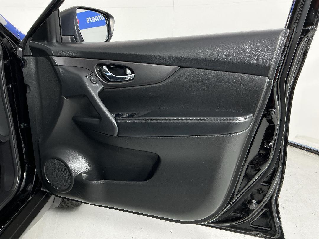 Photo '15' of Nissan X-Trail Photo '15' of Nissan X-Trail