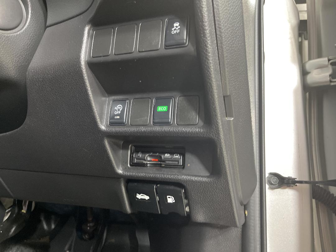 Photo '25' of Nissan X-Trail