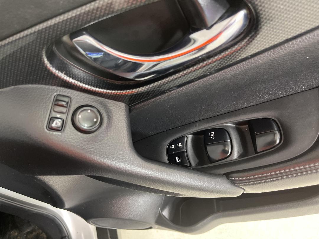 Photo '24' of Nissan X-Trail