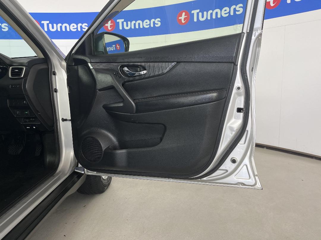 Photo '15' of Nissan X-Trail