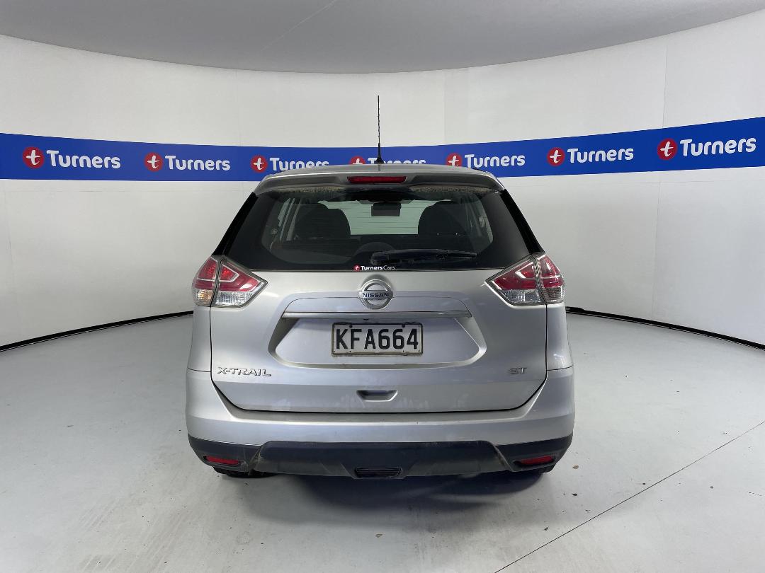 Photo '5' of Nissan X-Trail ST Photo '5' of Nissan X-Trail ST