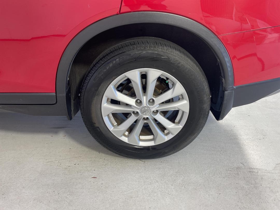 Photo '11' of Nissan X-Trail