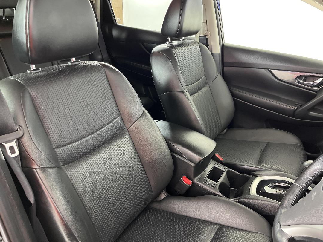 Photo '16' of Nissan X-Trail Photo '16' of Nissan X-Trail