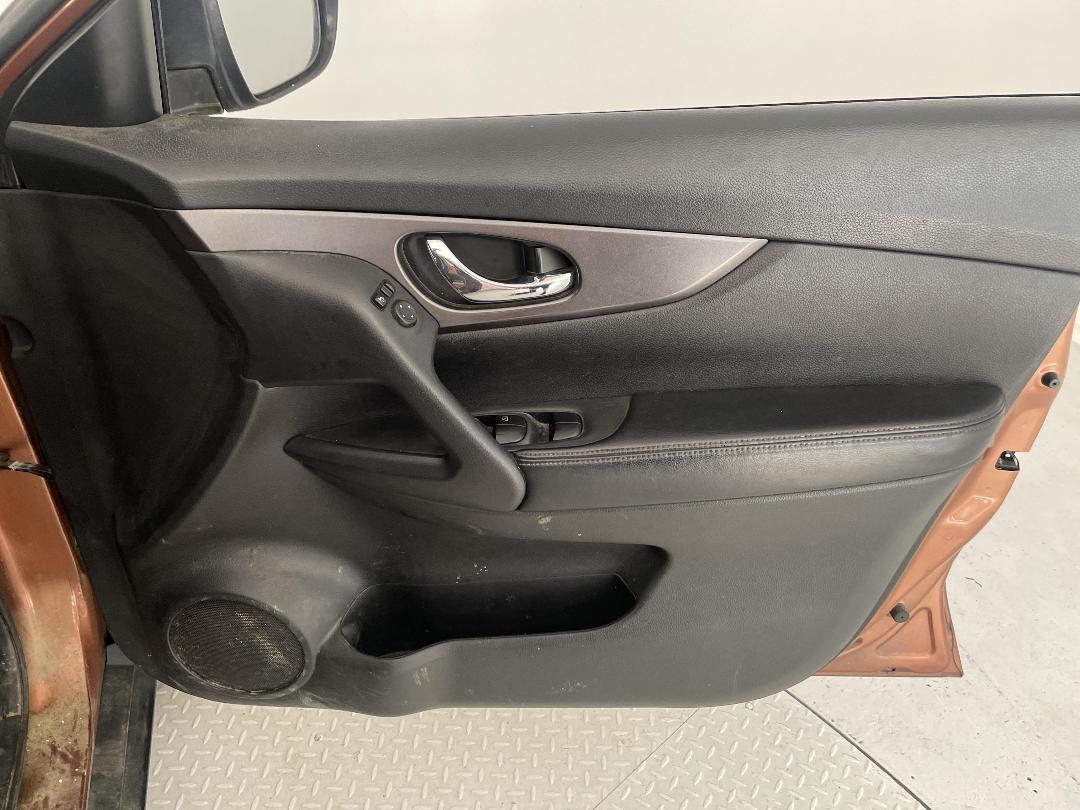 Photo '15' of Nissan X-Trail