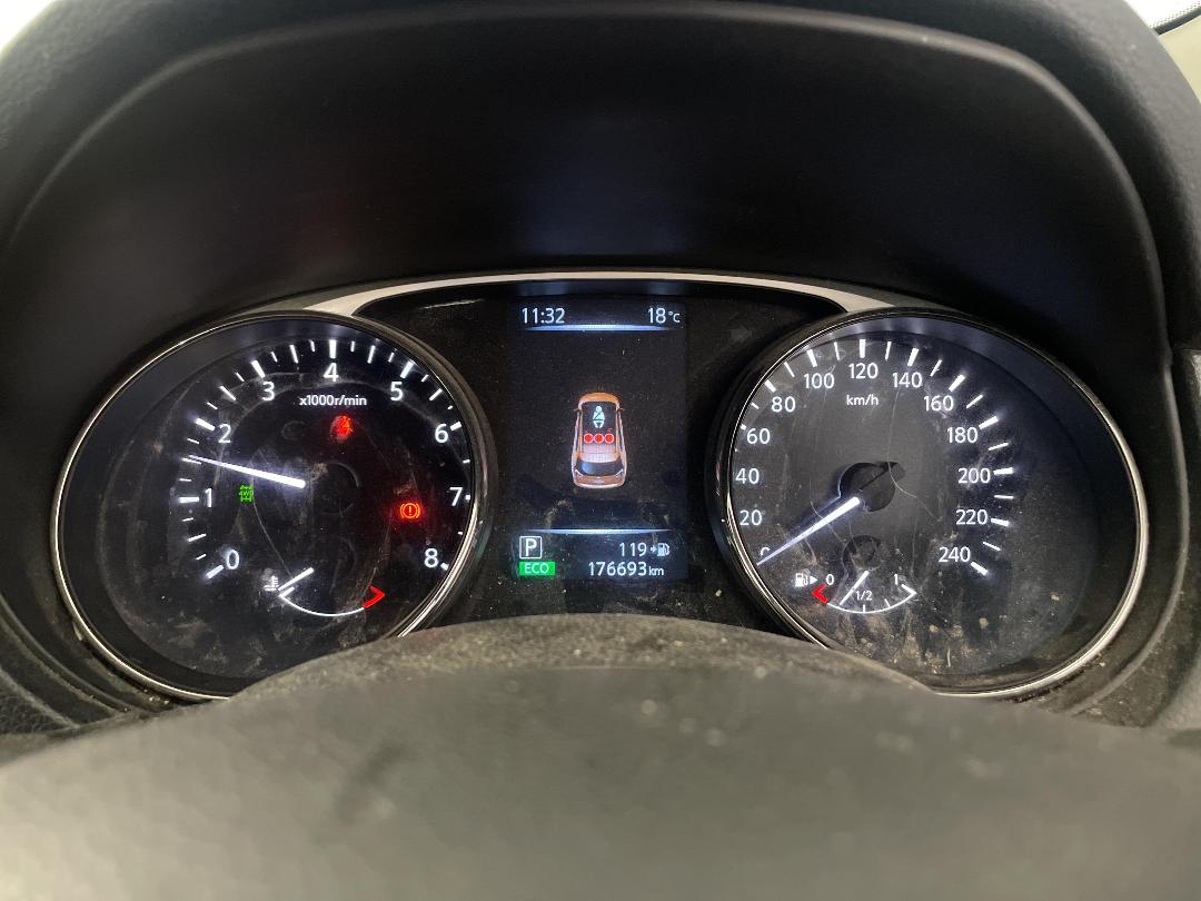 Photo '21' of Nissan X-Trail