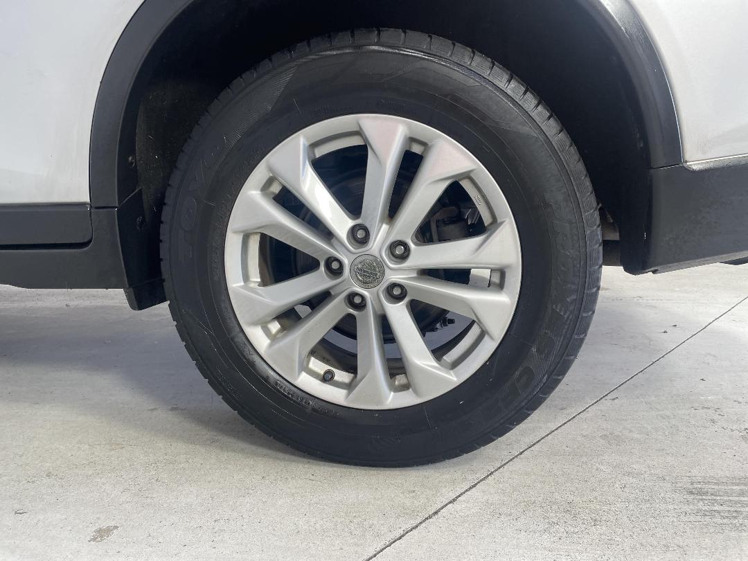 Photo '11' of Nissan X-Trail