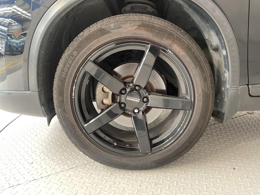 Photo '10' of Nissan X-Trail