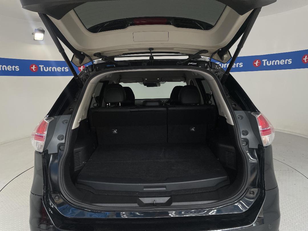 Photo '14' of Nissan X-Trail