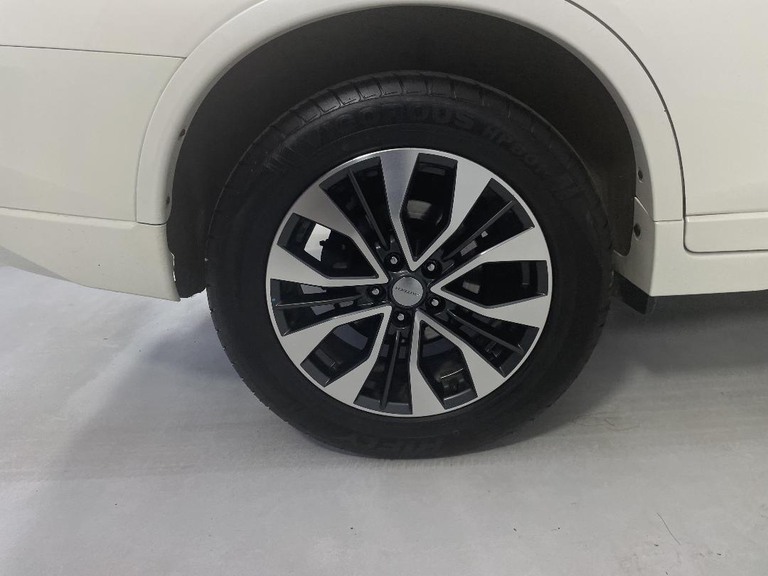 Photo '12' of Nissan X-Trail Photo '12' of Nissan X-Trail