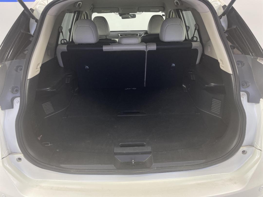 Photo '14' of Nissan X-Trail Photo '14' of Nissan X-Trail