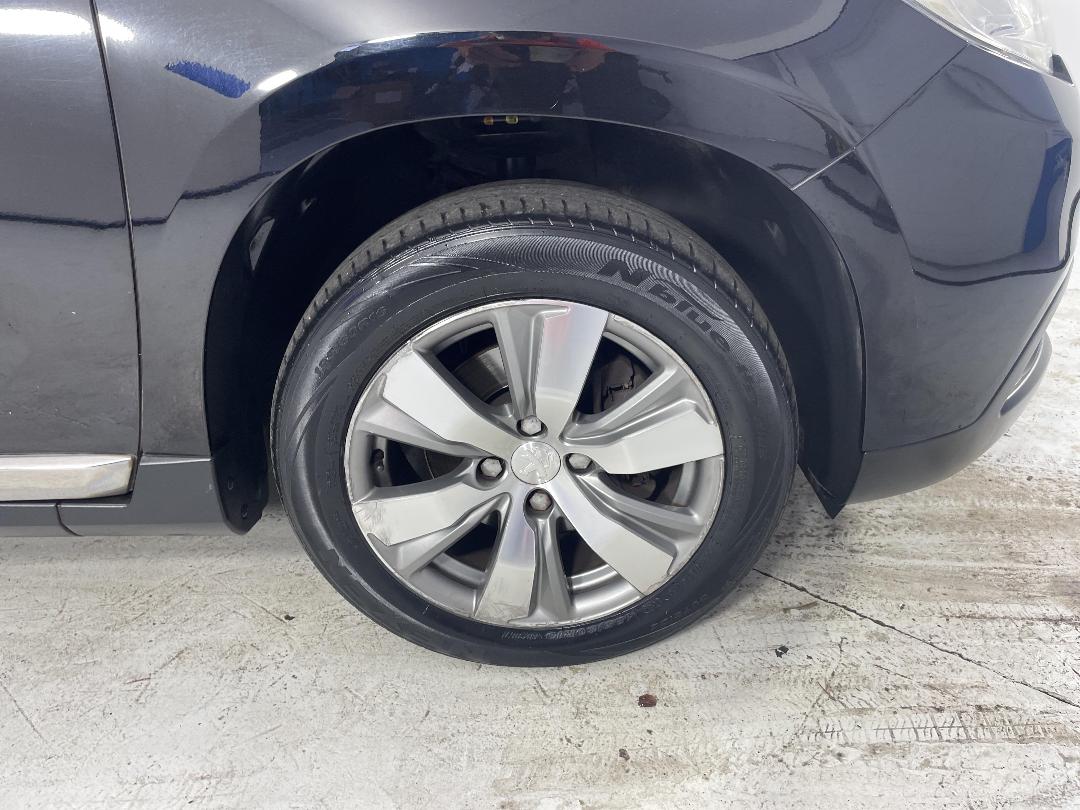 Photo '9' of Peugeot 2008 Photo '9' of Peugeot 2008