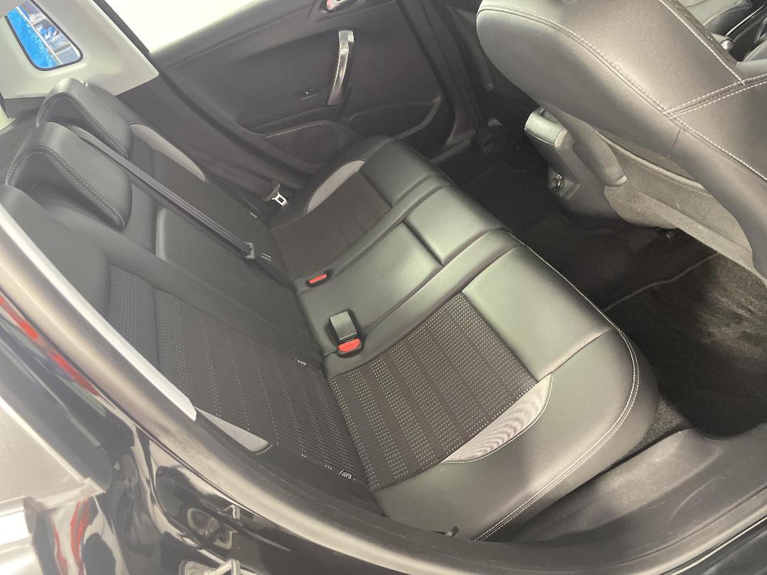 Photo '20' of Peugeot 2008 Photo '20' of Peugeot 2008