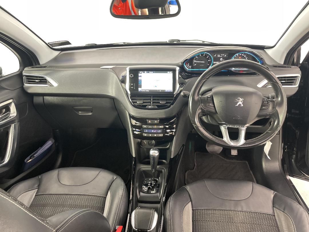 Photo '17' of Peugeot 2008 Photo '17' of Peugeot 2008