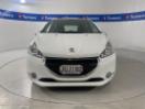 Thumbnail '2' of Peugeot 208