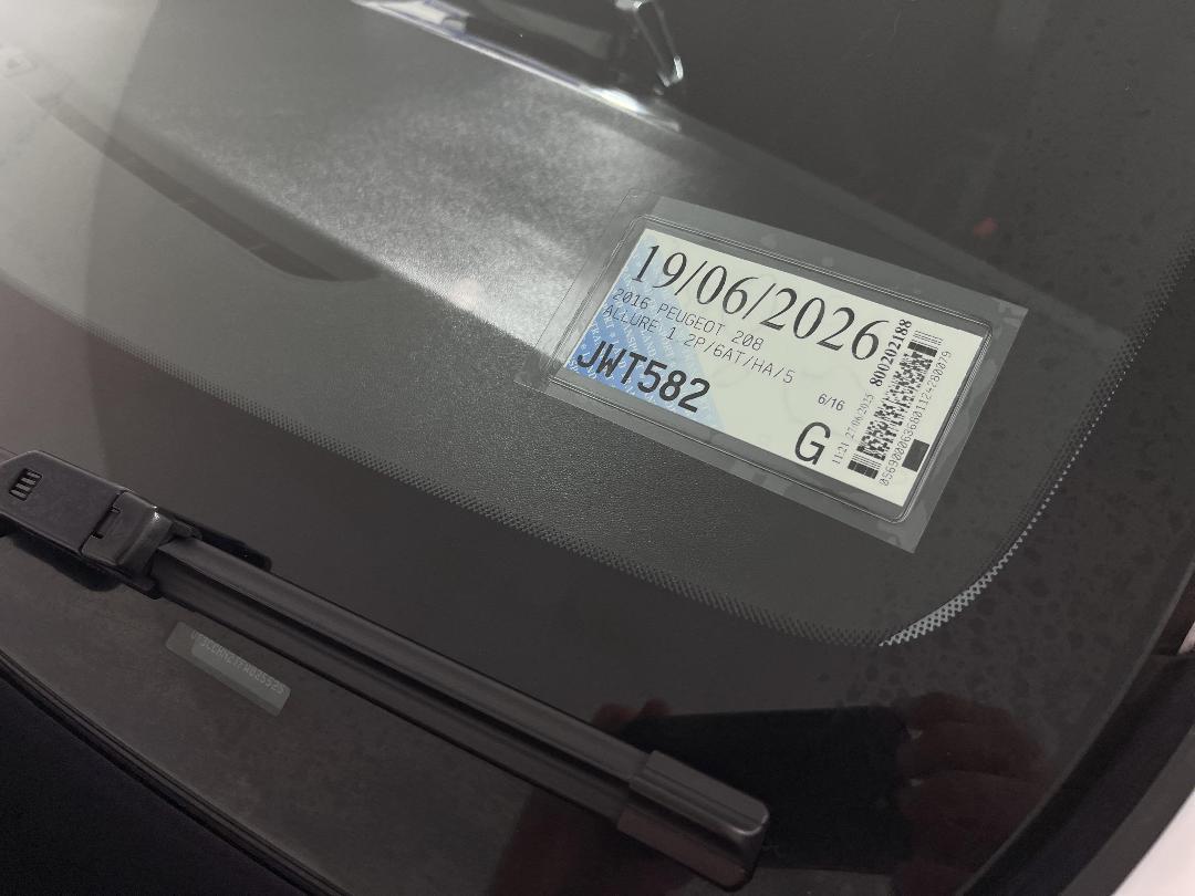 Photo '24' of Peugeot 208