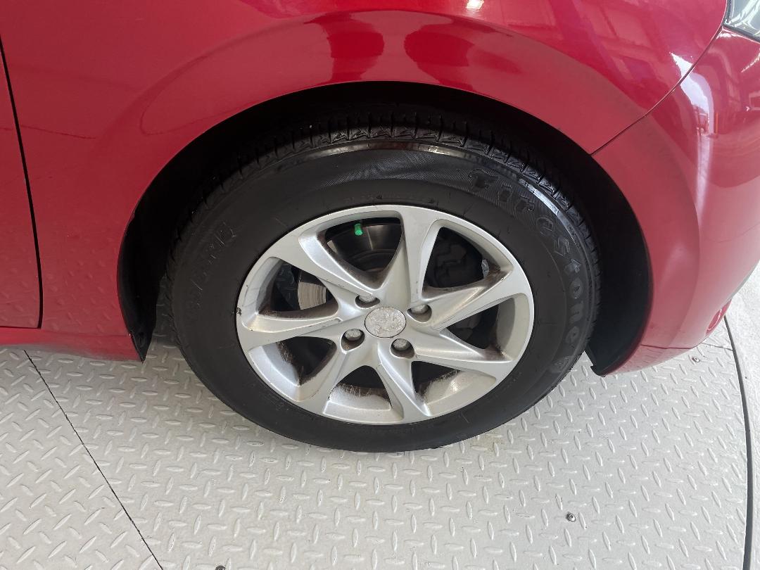 Photo '9' of Peugeot 208