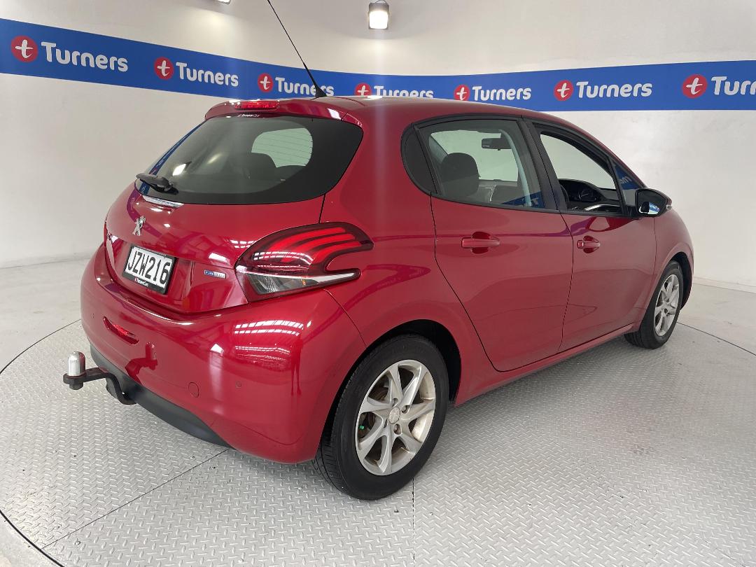 Photo '7' of Peugeot 208