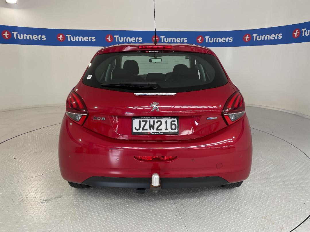 Photo '6' of Peugeot 208