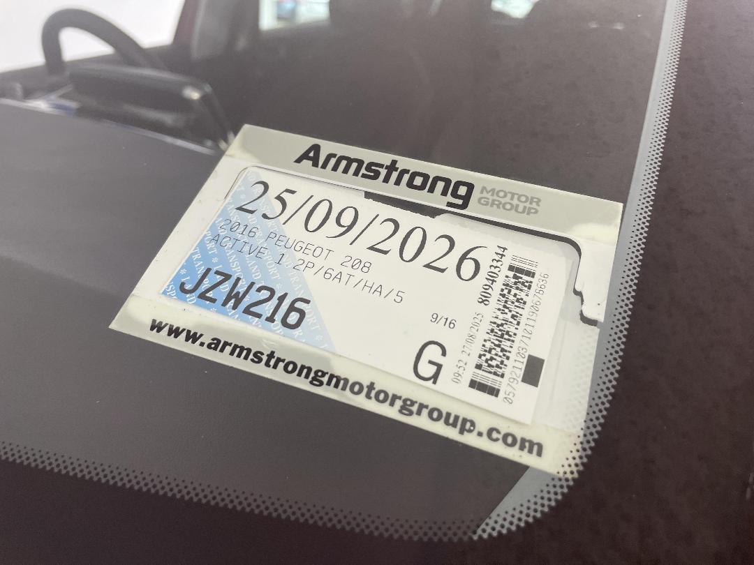 Photo '33' of Peugeot 208