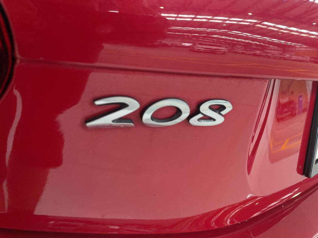 Photo '34' of Peugeot 208