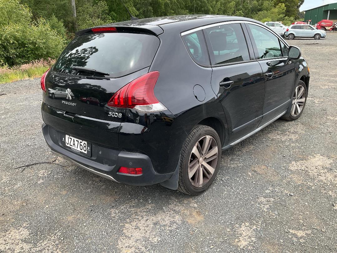 Photo '2' of Peugeot 3008 Allure Photo '2' of Peugeot 3008 Allure
