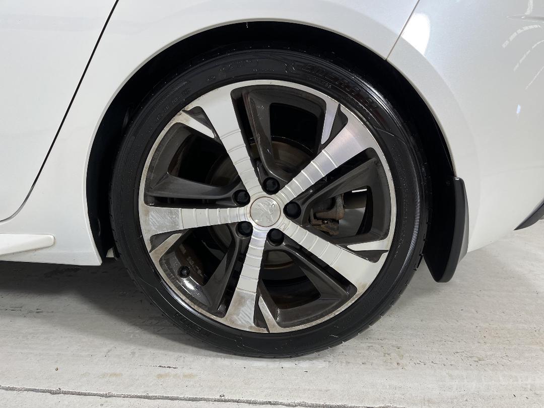 Photo '11' of Peugeot 308 Photo '11' of Peugeot 308