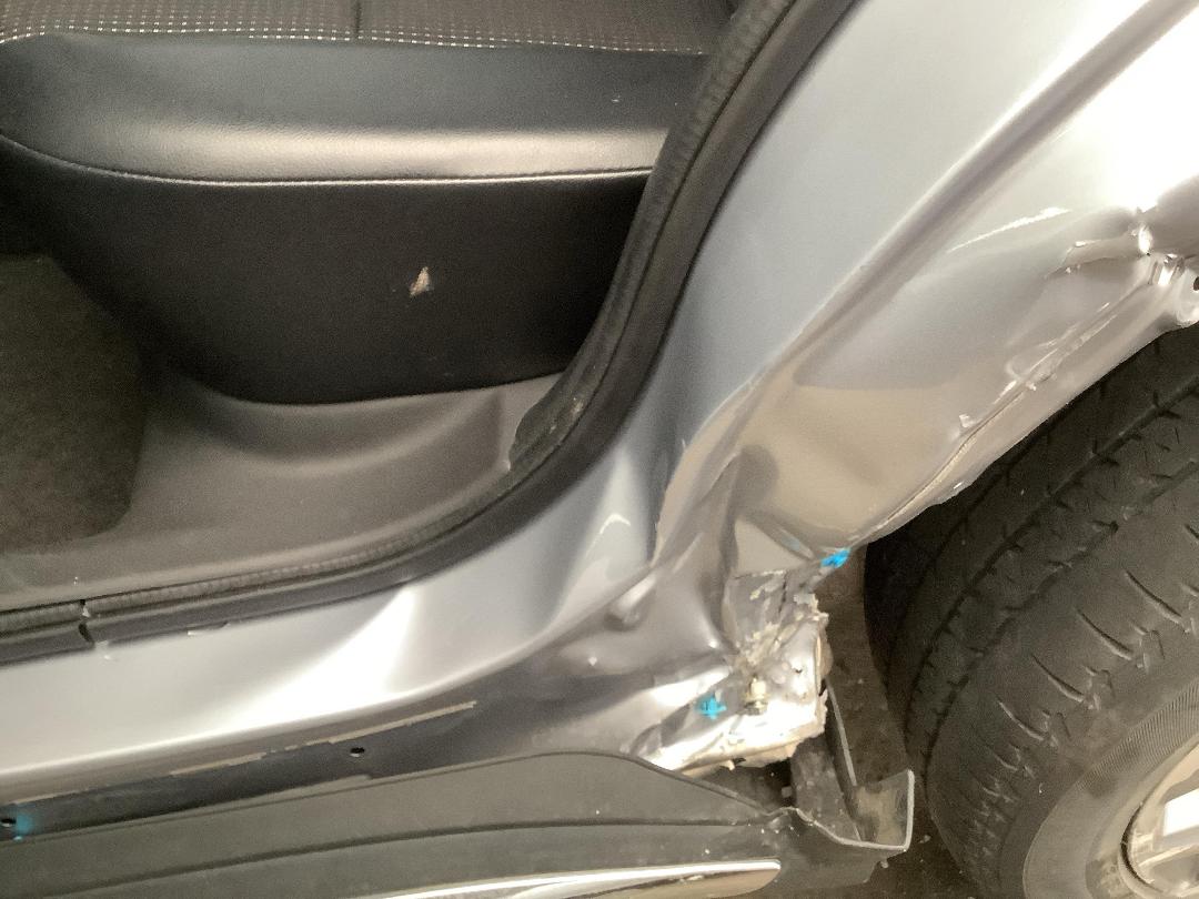 Photo '6' of Peugeot 4008 Allure Photo '6' of Peugeot 4008 Allure