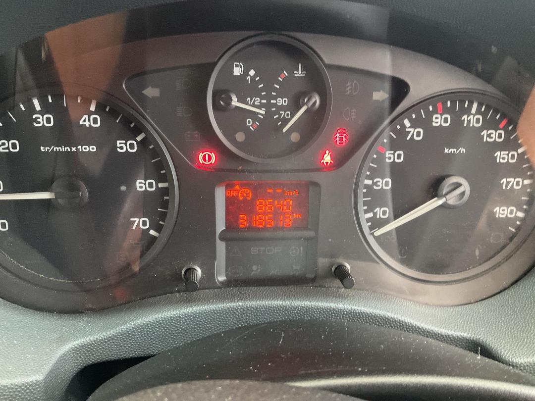 Photo '13' of Peugeot Expert Manual Photo '13' of Peugeot Expert Manual