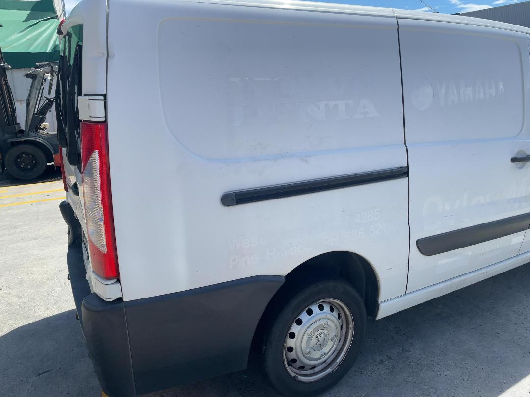 Photo '9' of Peugeot Expert Manual Photo '9' of Peugeot Expert Manual