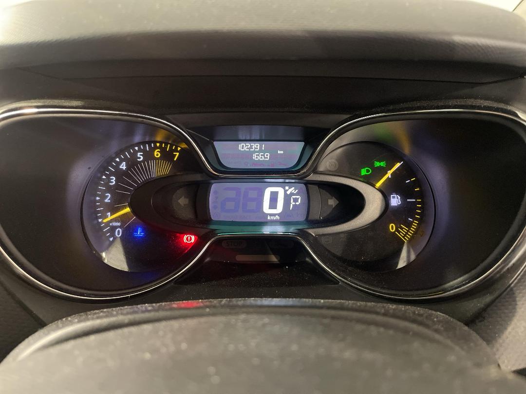 Photo '19' of Renault Captur Dynamique Photo '19' of Renault Captur Dynamique