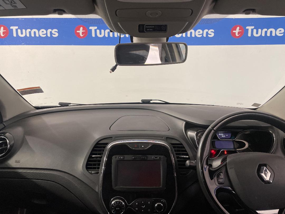 Photo '15' of Renault Captur Dynamique Photo '15' of Renault Captur Dynamique