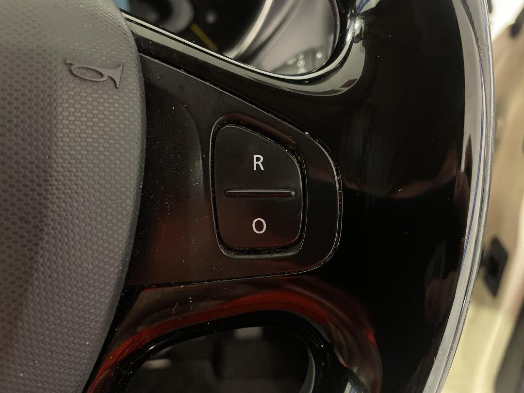 Photo '23' of Renault Captur Dynamique Photo '23' of Renault Captur Dynamique