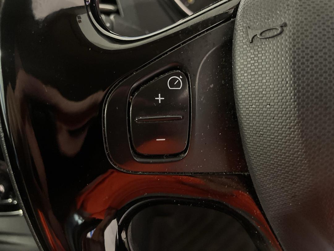 Photo '24' of Renault Captur Dynamique Photo '24' of Renault Captur Dynamique